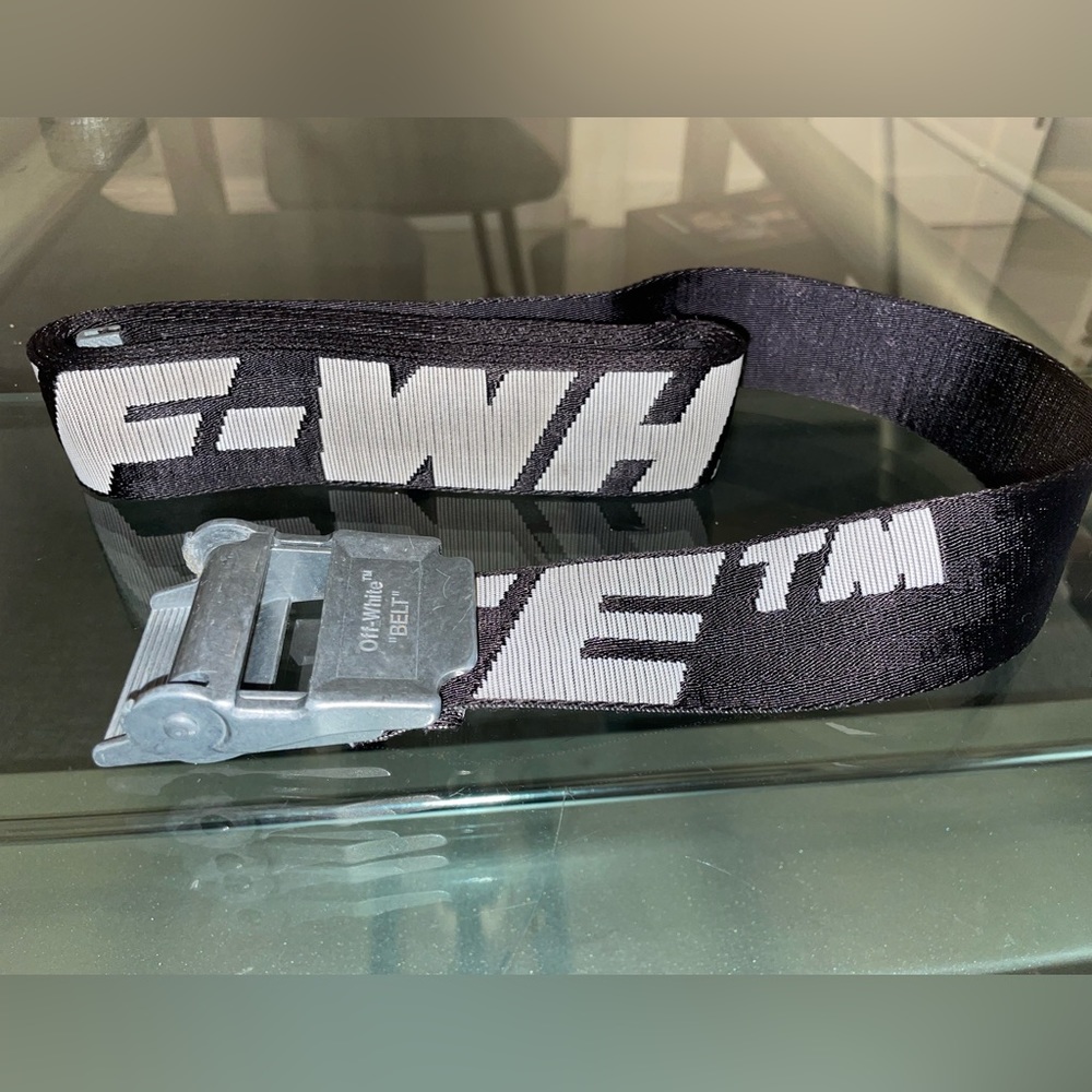 Off white industrial belt